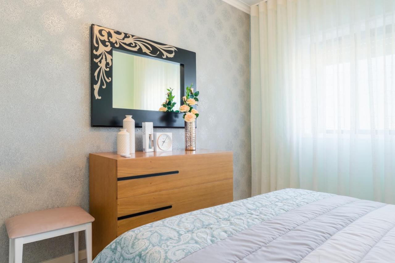 Metropolitan Gaia-Porto Apartment Vila Nova de Gaia Bagian luar foto