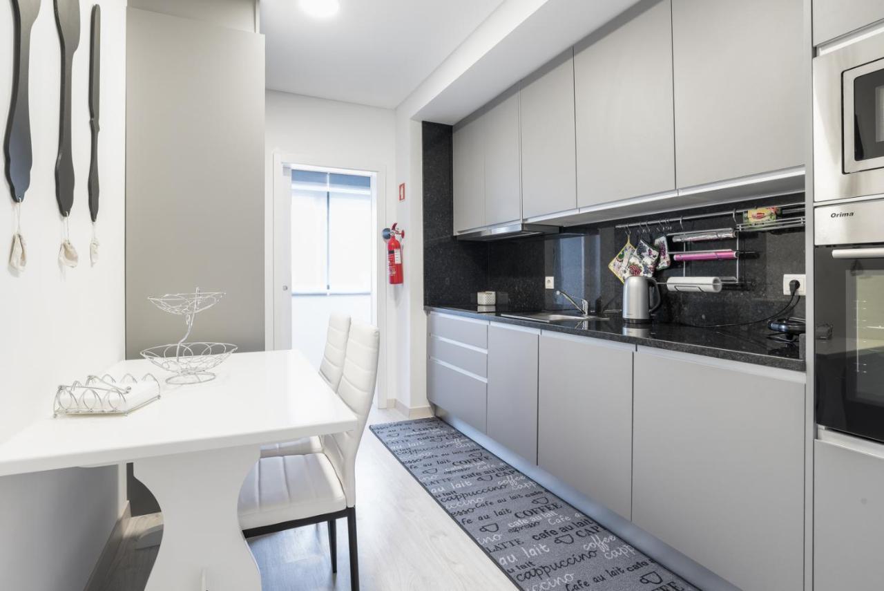 Metropolitan Gaia-Porto Apartment Vila Nova de Gaia Bagian luar foto